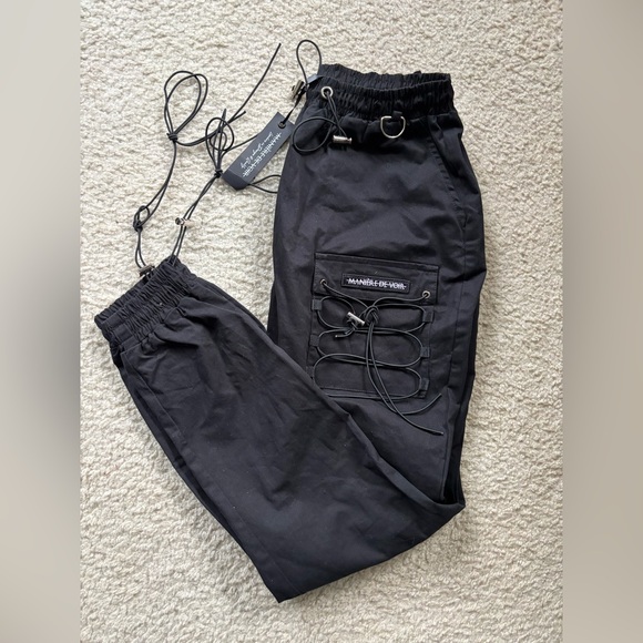 Manière De Voir Black Bungee Cord Lace-Up Cargo Jogger Pants Size 8 NWT - Picture 4 of 11